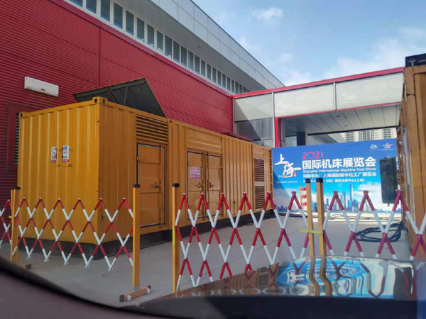 汨罗出租发电机-柴油发电机和汽油发电机哪个更好一些？