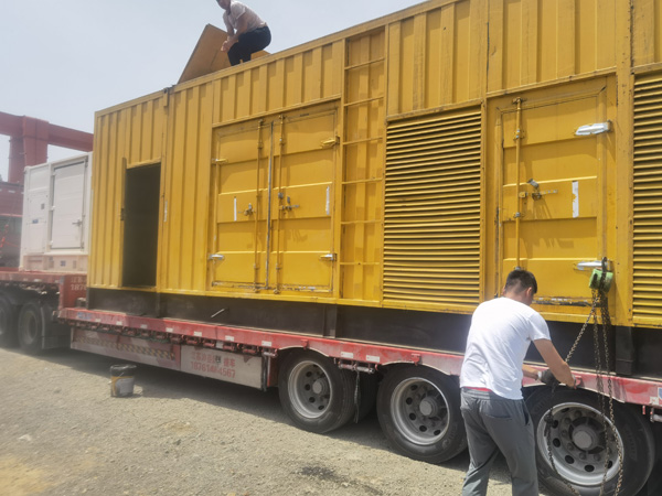 汨罗发电机出租100KW发电机需要什么规格的电缆线？
