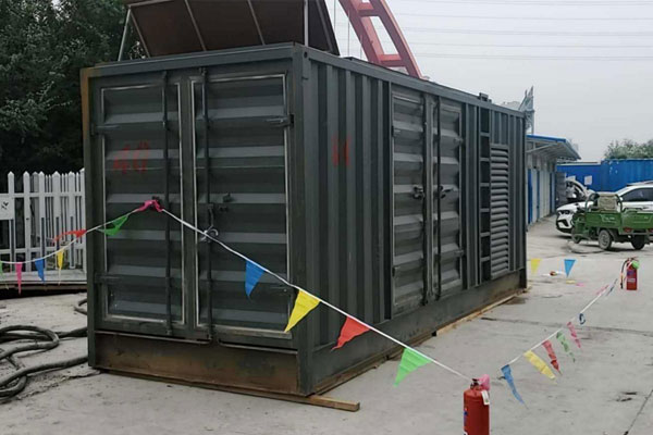 汨罗发电机租赁空气滤清器多久更换一次？