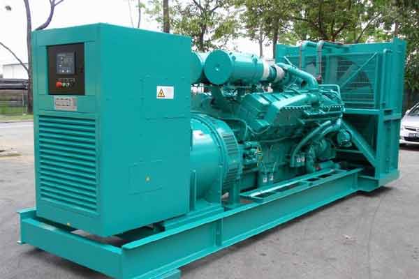 汨罗柴油发电机组电压不稳定怎样维修？