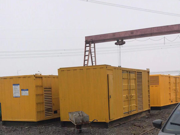 汨罗100kw柴油发电机组每小时油耗？