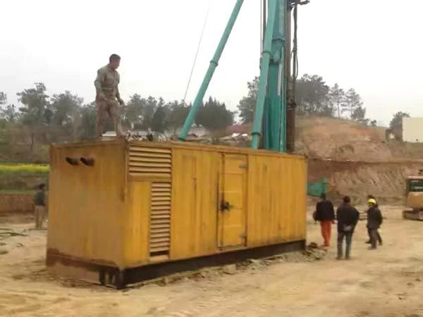 汨罗如何判断水冷式机油散热器密封件是否需要更换？